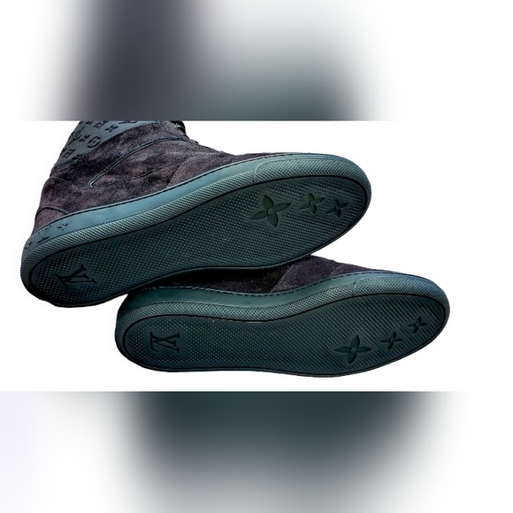 Louis Vuitton Black Monogram High top sneakers with platform - Picture 3 of 8